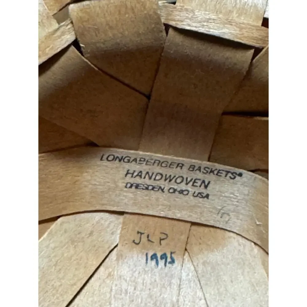 1995 LONGABERGER Medium Fruit Basket Swing Handle Inverted Bottom USA